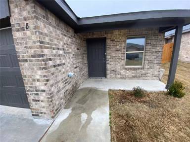 Main picture of 2320 Duntov Dr