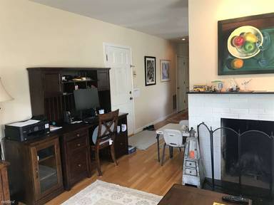 Main picture of 11 Bemis Rd