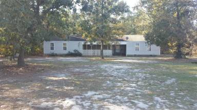 Main picture of 327 Redhaven Rd