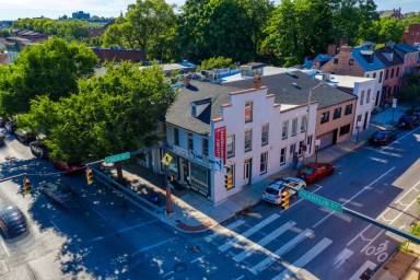 Main picture of Franklin Court Apartments
