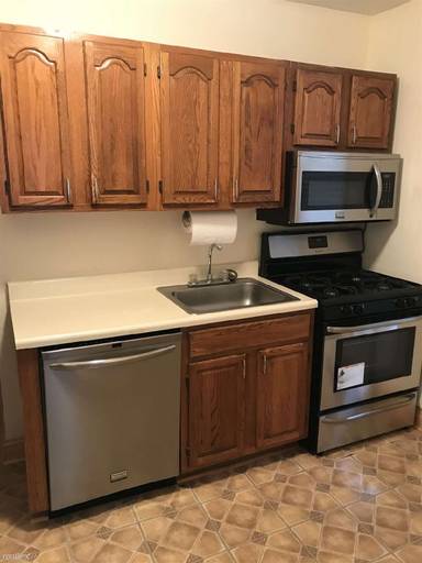 Main picture of 2580 Ocean Pkwy