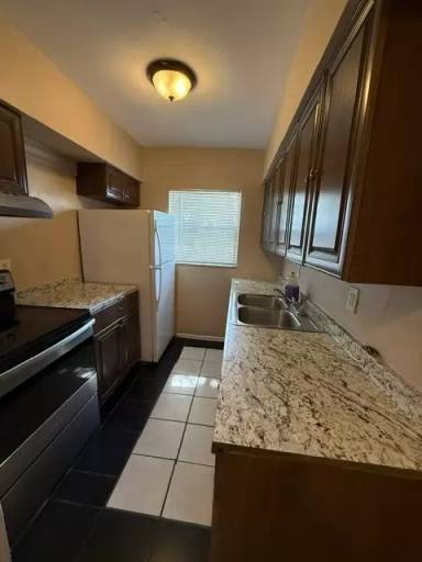 Main picture of 3907 NW 30th Ter