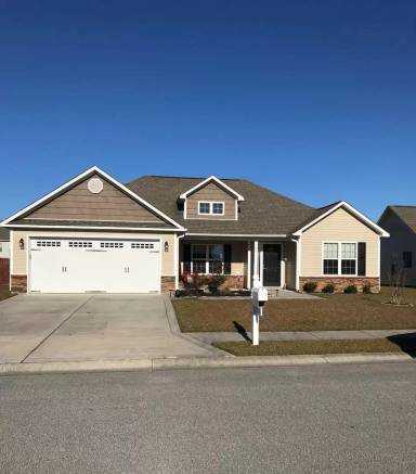 Main picture of 704 Radiant Dr