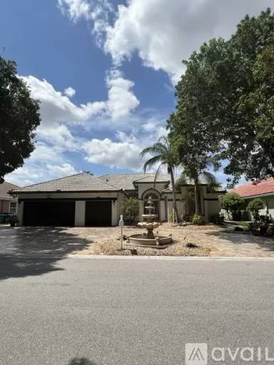 Main picture of 8252 NW 44th St