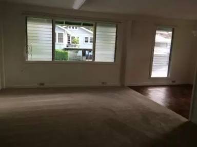Main picture of 2820 Henry St