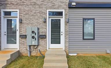 Main picture of 2600 4th St NE