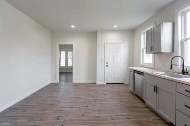 Main picture of 1939 25th St