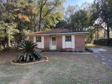 Main picture of 1803 Runnels Rd
