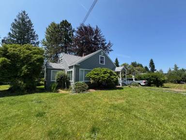 Main picture of 17511 100th Ave SW