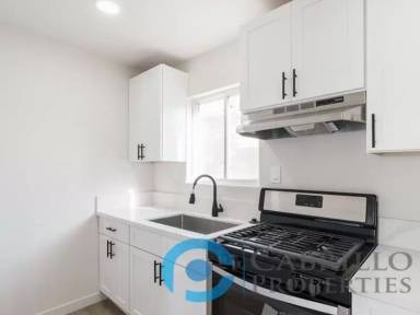 Main picture of 138 Fifth Ave