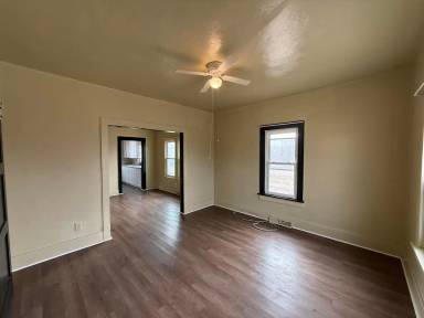 Main picture of 1123 11th Ave