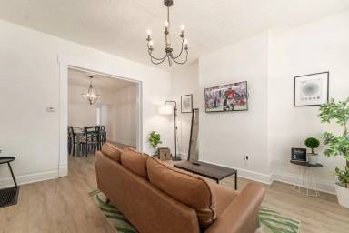 Main picture of 1009 Madison Ave