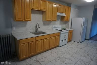 Main picture of 151 Dewey St