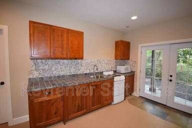 Main picture of 8812 S Sutton Way