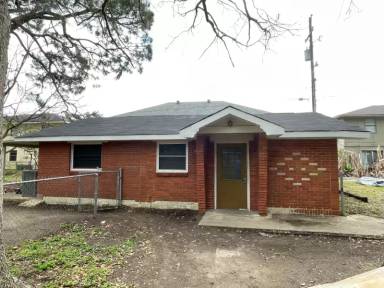 Main picture of 107 Dolphin St