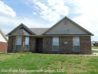 Main picture of 3708 Owen St