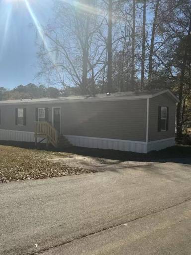 Main picture of 22 Poole Cir