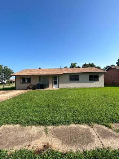 Main picture of 4801 Sheryl St