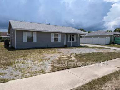 Main picture of 2250 Barna Ave