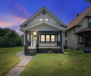 Main picture of 1489 South Ave