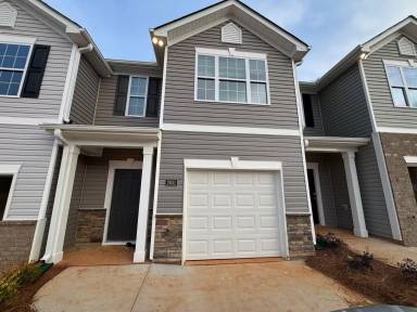 Main picture of 2831 Egert Dr