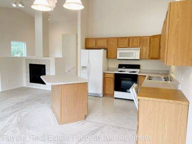 Main picture of 621 Donna Dr