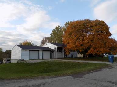 Main picture of 815 Jupiter Dr
