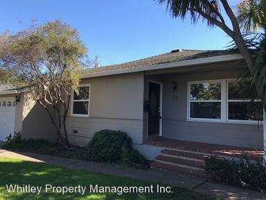 Main picture of 12 Iris Ln