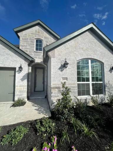 Main picture of 2099 Roquette Dr