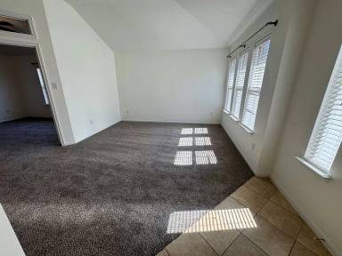 Main picture of 309 Crowfoot Dr