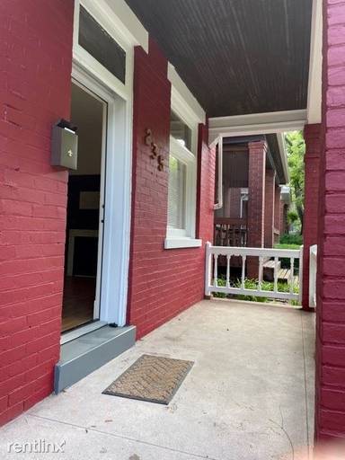 Main picture of 209 Emming St