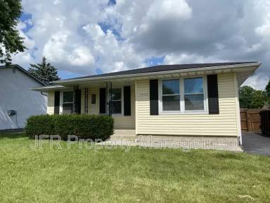 Main picture of 1030 Holly Hill Dr
