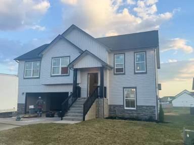 Main picture of 511 Ayden Ln