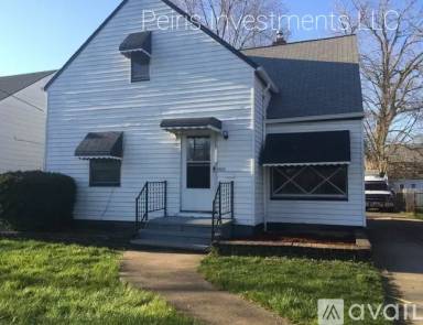 Main picture of 19125 Harvard Ave