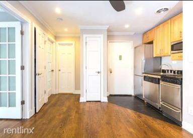 Main picture of 222 Avenue B