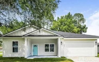 Main picture of 455 Brentwood Ct