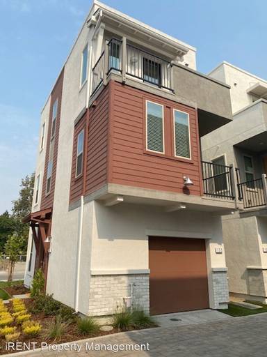 Main picture of 153 Log Pond Ln