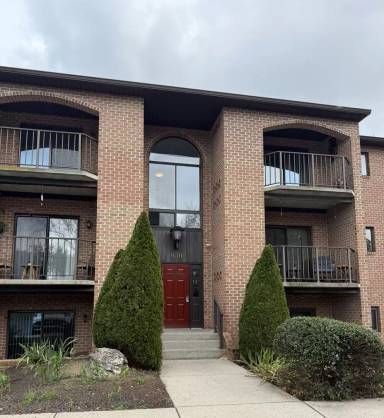 Main picture of 930 Cold Spring Rd