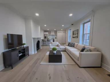 Main picture of 1703 Green St