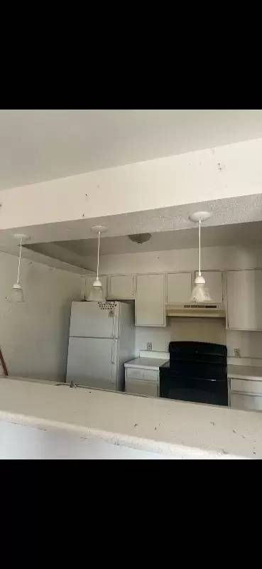 Main picture of 159 Sprucewood Ln