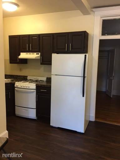 Main picture of 463 Park Dr