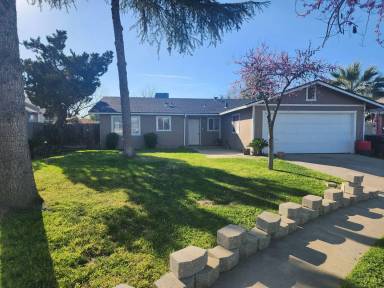 Main picture of 1025 Sherwood Ct