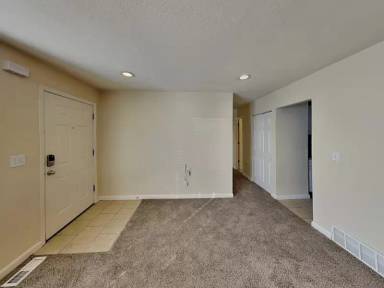 Main picture of 5321 Xanadu St