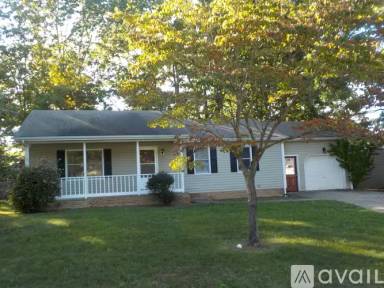 Main picture of 33 Brookmill Rd