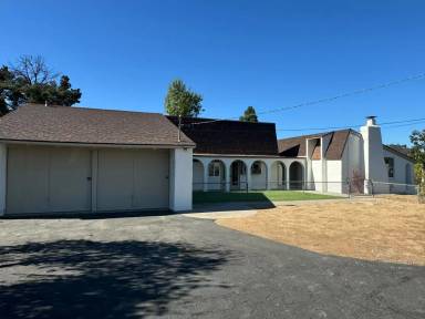 Main picture of 1719 Milton Manor Dr