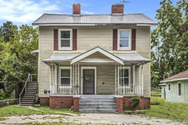 Main picture of 3827 40th Ave N