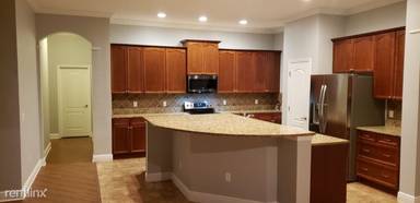 Main picture of 6820 Duncaster St