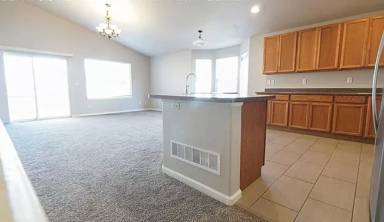 Main picture of 10079 Jasper St