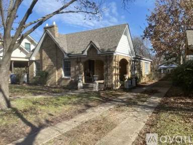 Main picture of 626 N Montclair Ave
