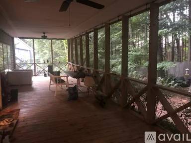 Main picture of 1006 Windsor Dr